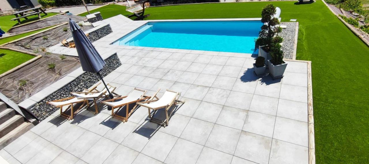 Vue Av Piscine Apartment Prunieres